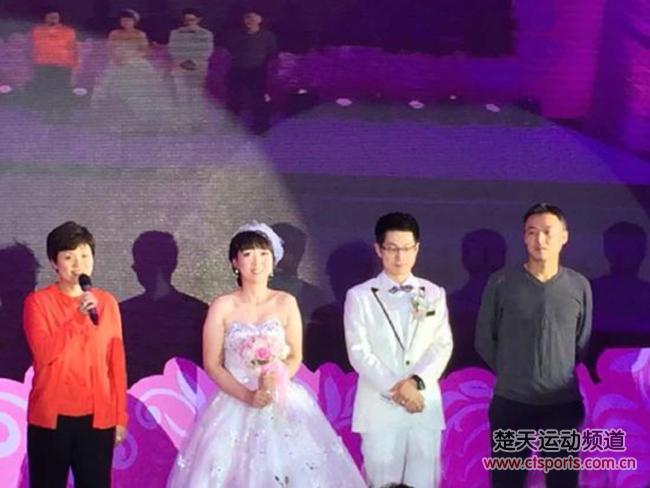 国乒世界冠军范瑛在家乡举办婚礼 新郎亦是国乒将